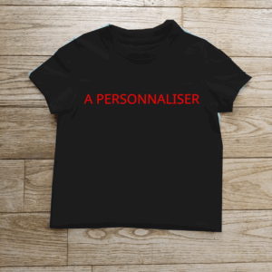 photo tee-shirt enfant avec écrit "à personnaliser"
