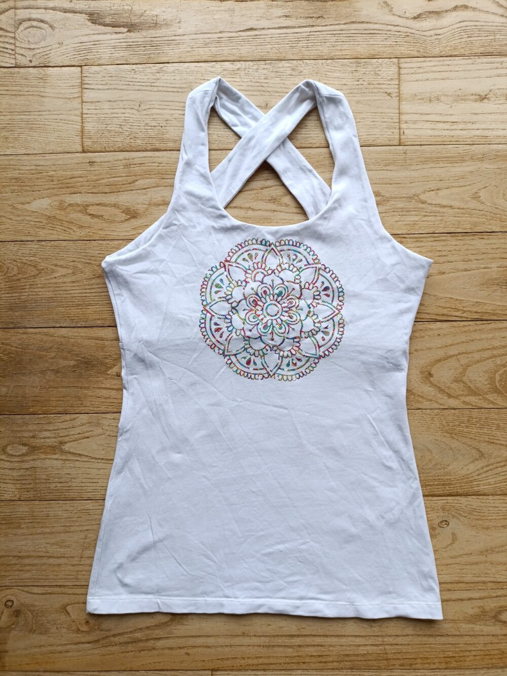 photo débardeur dos croisé - Blanc mandala