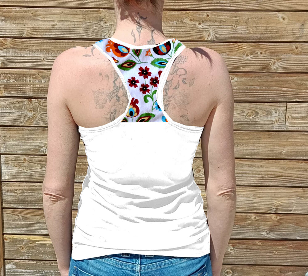 photo débardeur femme dos nageur blanc haut fleurs de printemps