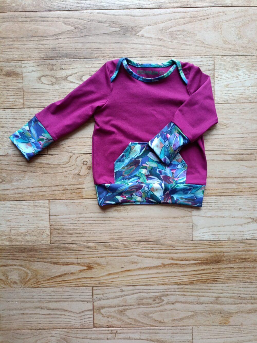 photo du sweat évolutif bébé magenta