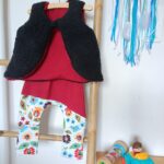 legging bébé et gilet de berger évolutifs