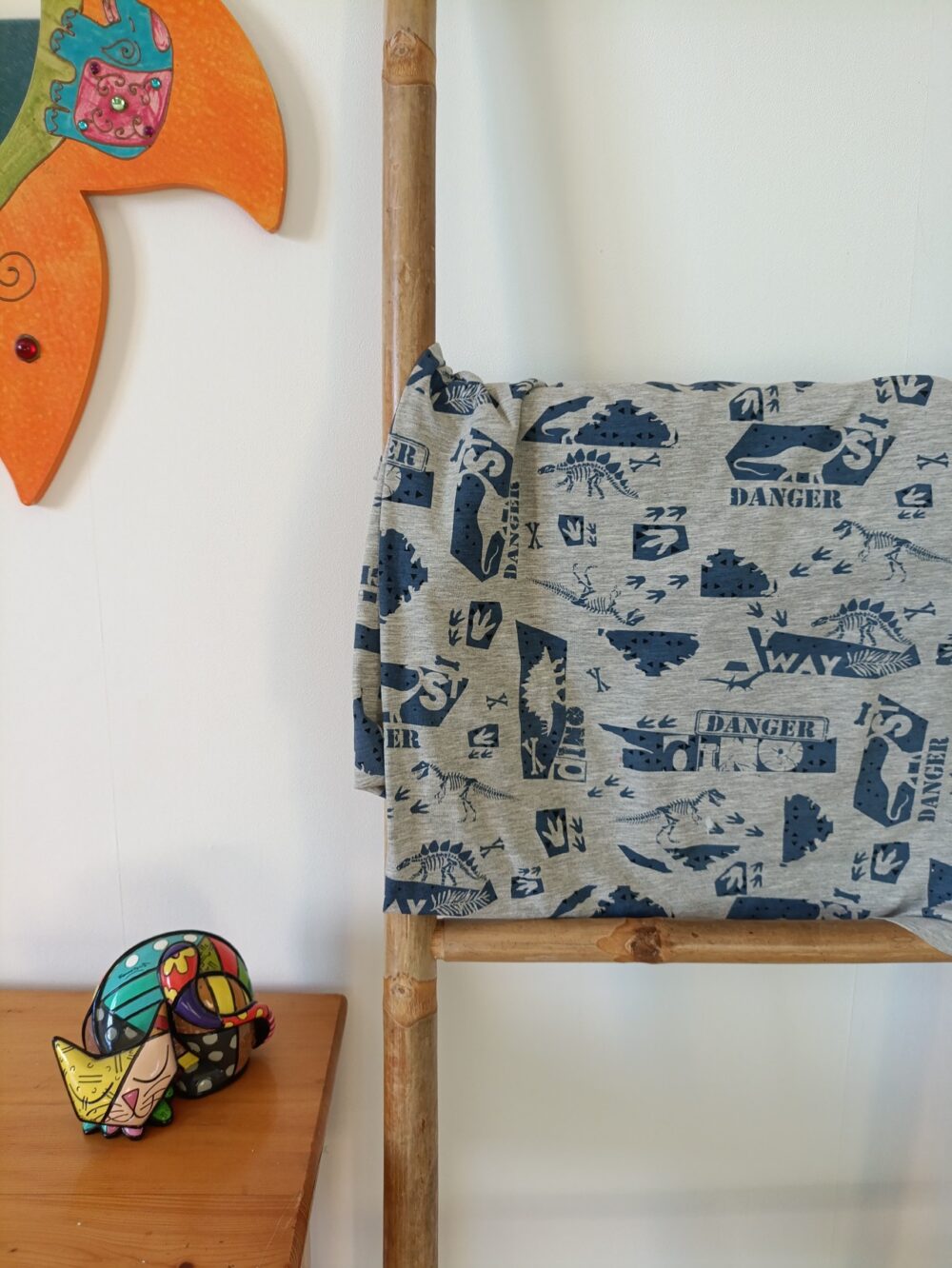 tissu jersey de coton dinosaures