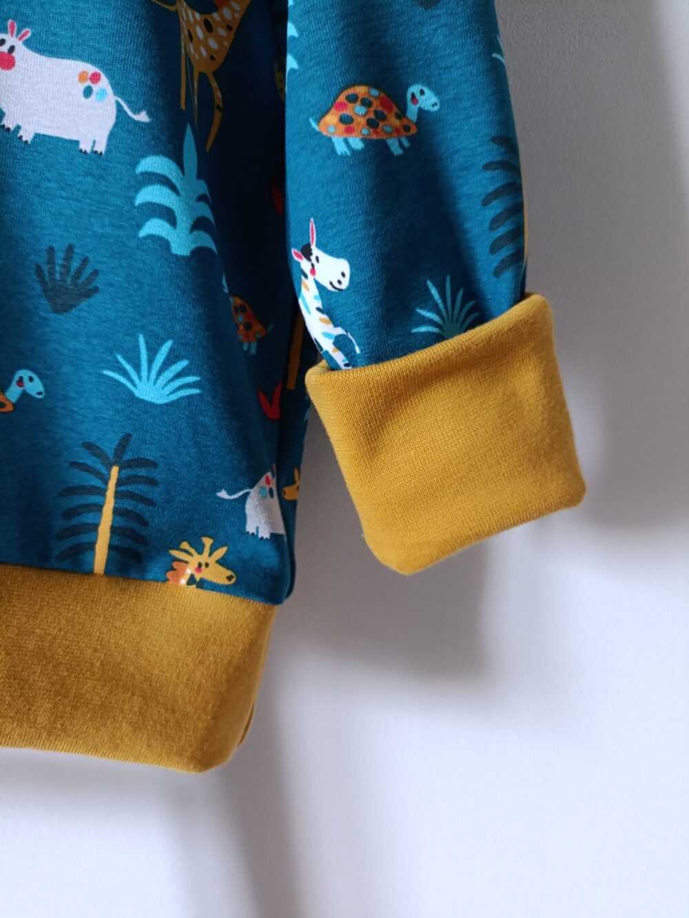 sweat bébé évolutif animaux manches repliés
