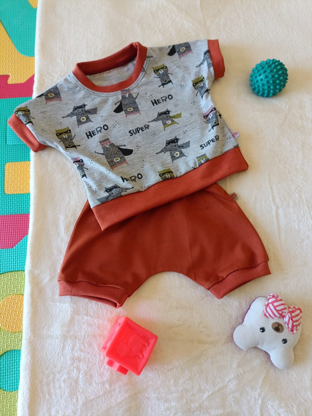 Vêtements évolutifs pour bébé et enfant (0-6 ans)