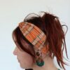 bandeau cheveux orange porté